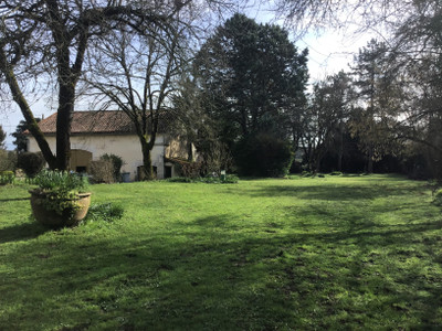 French property for sale in Bellon, Charente - €255,000 - photo 9