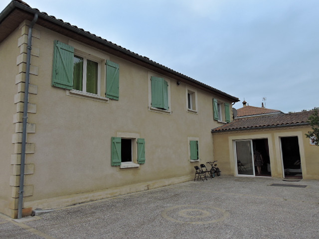 French property for sale in Saint-Laurent-sur-Manoire, Dordogne - €278,200 - photo 2