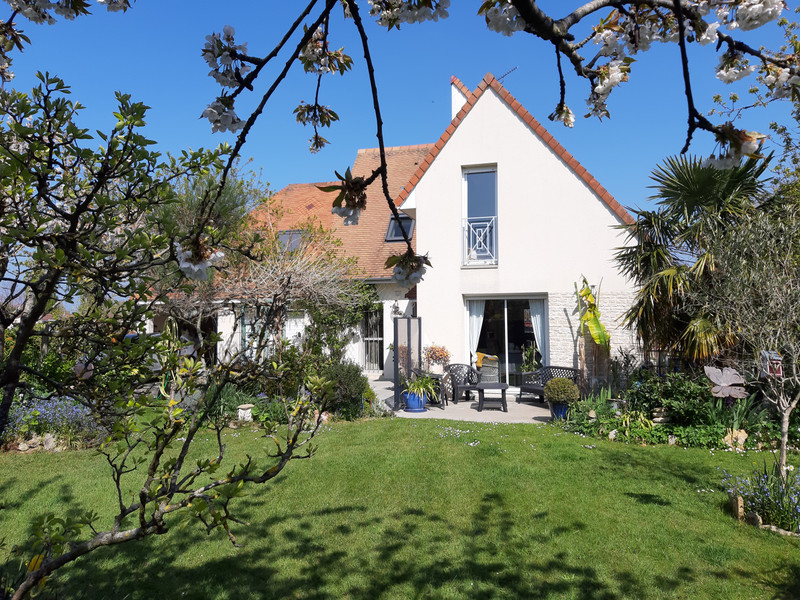 French property for sale in Ouistreham, Calvados - &#8364;475,475 - photo 2