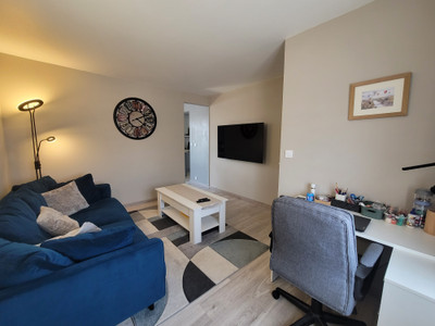 French property for sale in Chabanais, Charente - €149,800 - photo 3