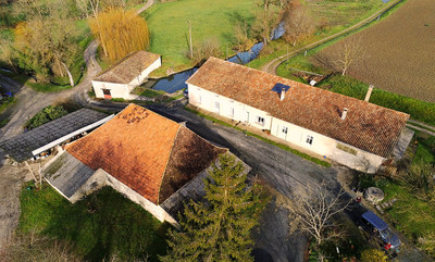 French property for sale in Plaisance, Dordogne - €477,000 - photo 1