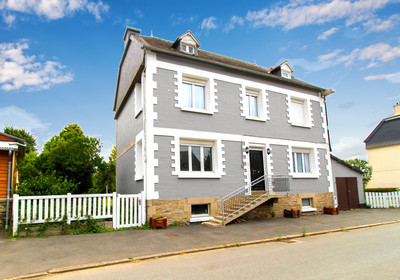 Maison à vendre à Le Cambout, Côtes-d'Armor, Bretagne, avec Leggett Immobilier