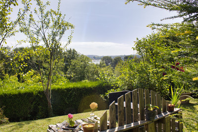French property for sale in La Chartre-sur-le-Loir, Sarthe - €292,000 - photo 1