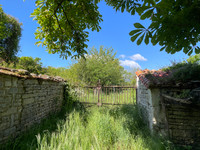 Propriété à vendre à Chef-Boutonne, Deux-Sèvres - 77 777 € - photo n°8