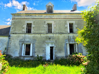 French property for sale in Pré-en-Pail-Saint-Samson, Mayenne - €147,497 - photo 1