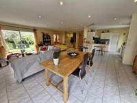 Maison à vendre à La Jarrie, Charente-Maritime - 452.632 € - photo 5