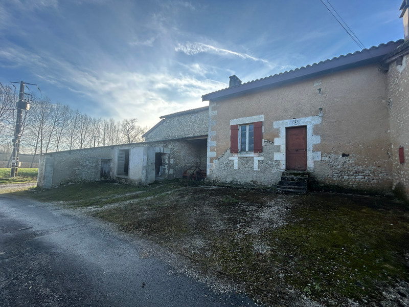 French property for sale in Saint-Romain, Charente - €46,600 - photo 11