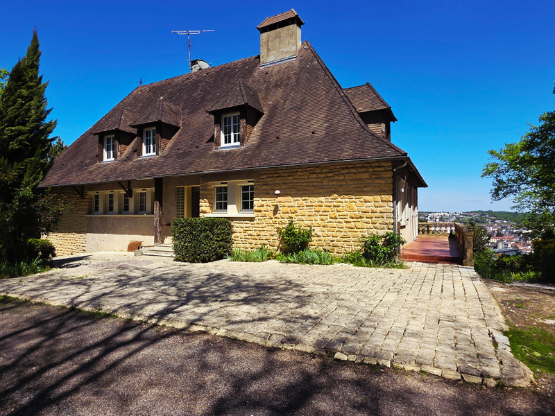 French property for sale in Coulounieix-Chamiers, Dordogne - €530,000 - photo 0