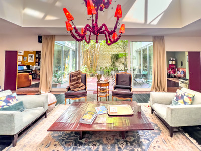 French property for sale in Paris 11e Arrondissement, Paris - €5,000,000 - photo 1