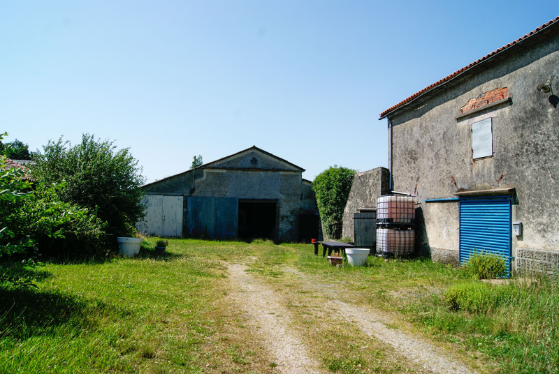 House in SaintPierreduChemin Vendée Back on the market ! Great