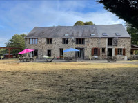 Maison à vendre à Parnac, Indre - 319.930 € - photo 1