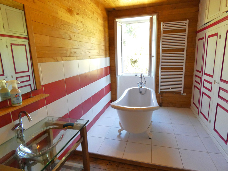 French property for sale in Marcillac-la-Croisille, Corrèze - €420,000 - photo 5