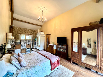 French property for sale in Saint-Priest-la-Feuille, Creuse - €235,000 - photo 5