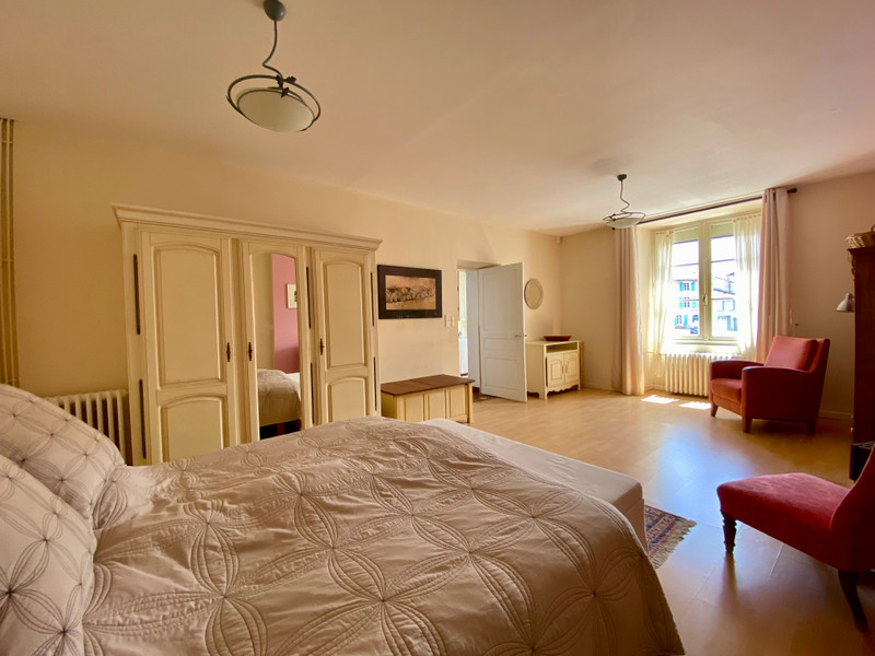 French property for sale in Les Salles-Lavauguyon, Haute-Vienne - €183,500 - photo 2