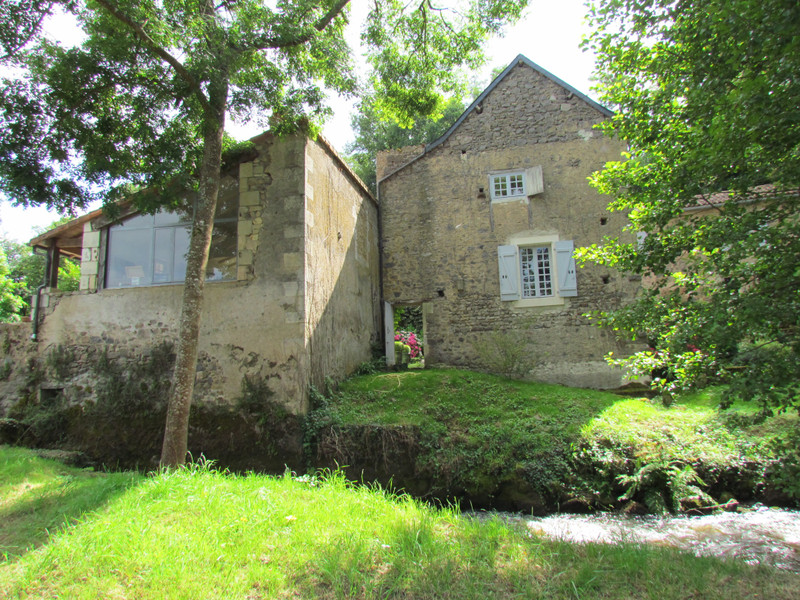French property for sale in Queaux, Vienne - photo 9