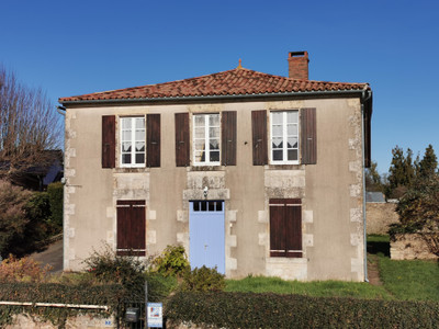 Maison à vendre à Marsais-Sainte-Radégonde, Vendée, Pays de la Loire, avec Leggett Immobilier