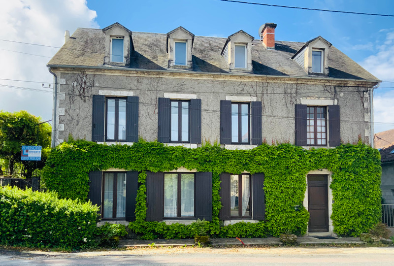 French property for sale in Montignac, Dordogne - €410,000 - photo 9
