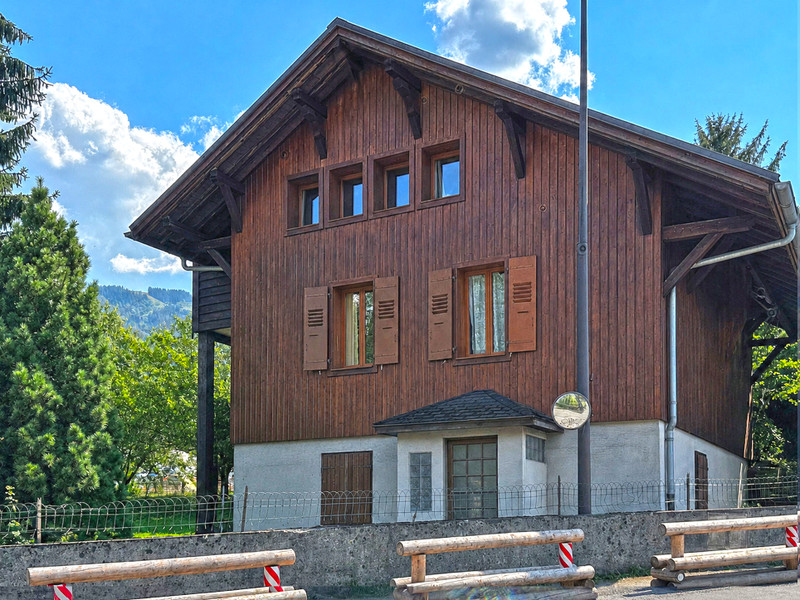 French property for sale in Morillon, Haute-Savoie - €715,000 - photo 0