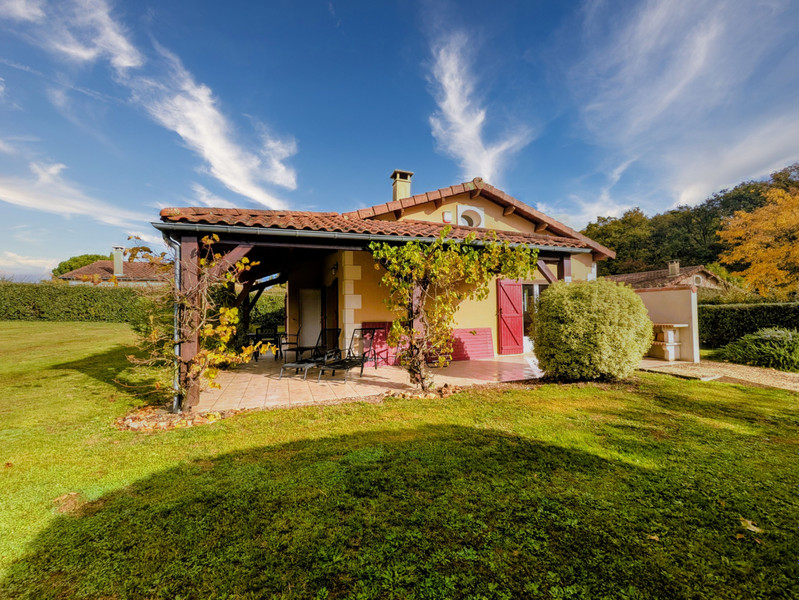 French property for sale in Les Forges, Deux-Sèvres - €152,200 - photo 0