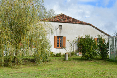 French property for sale in Brugnac, Lot-et-Garonne - €147,150 - photo 2