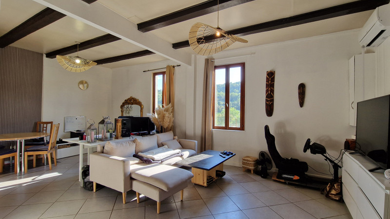 French property for sale in Aigues-Vives, Hérault - €330,000 - photo 2