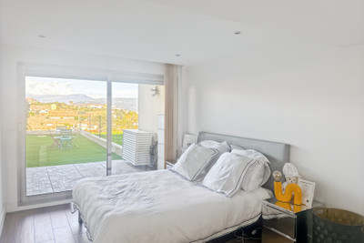 French property for sale in Nice, Alpes-Maritimes - €368,000 - photo 6