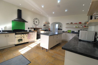 French property for sale in Pressac, Vienne - €599,000 - photo 4