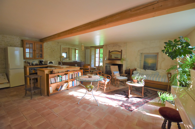 House for sale in Marsais - Charente-Maritime - Beautiful Charentaise ...