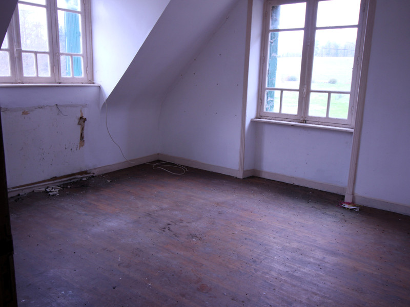French property for sale in Landeleau, Finistère - €36,600 - photo 8