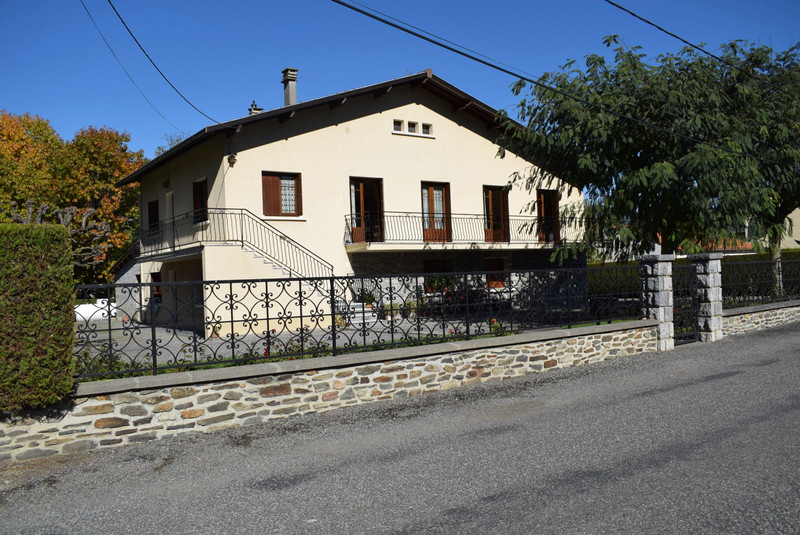 French property for sale in Saléchan, Hautes-Pyrénées - photo 2
