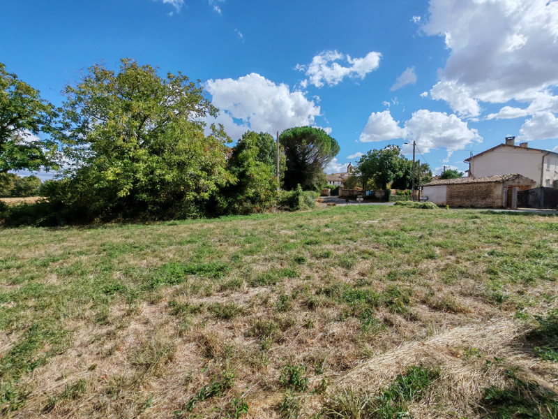 French property for sale in Montjean, Charente - €36,600 - photo 7