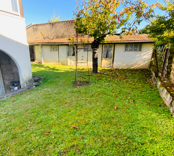 French property for sale in Montignac, Dordogne - €188,000 - photo 9