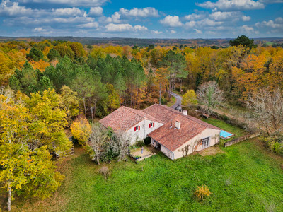 Maison à vendre à Saint-Jean-d'Ataux, Dordogne, Aquitaine, avec Leggett Immobilier