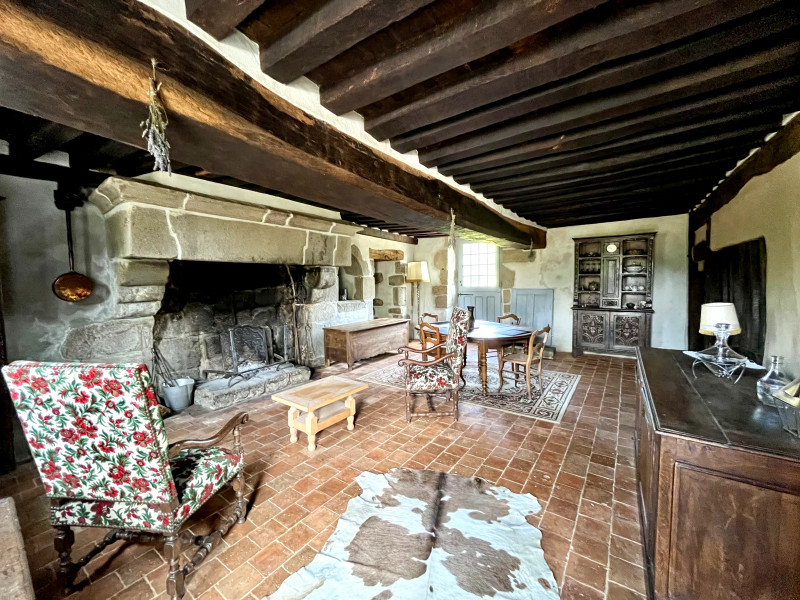 French property for sale in Bellou-en-Houlme, Orne - €495,000 - photo 2