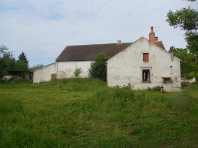 French property for sale in Commentry, Allier - €83,900 - photo 9