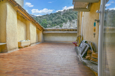 French property for sale in Nyons, Drôme - €230,000 - photo 9