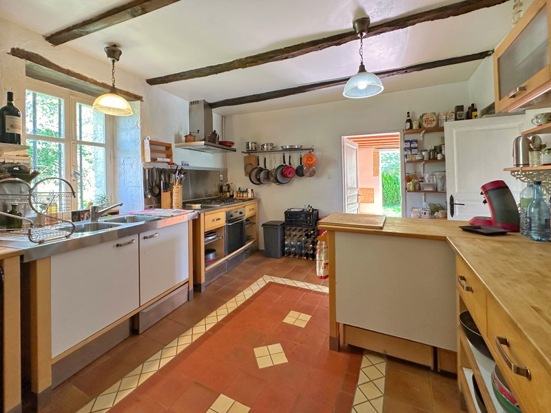 French property for sale in Bonnes, Charente - €379,000 - photo 7