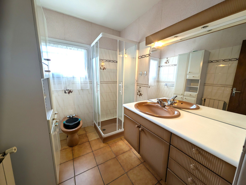 French property for sale in Cahors, Lot - €214,000 - photo 6