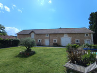 Maison à vendre à Bassillac et Auberoche, Dordogne - 692.000 € - photo 3