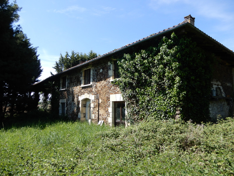 French property for sale in Mouzon, Charente - &#8364;213,465 - photo 10