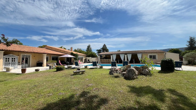 house for sale in Vaucluse
