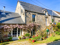 Maison à vendre à Les Moitiers-d'Allonne, Manche - 115.000 € - photo 1