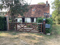 Maison à vendre à Coulonges, Vienne - 172.800 € - photo 1