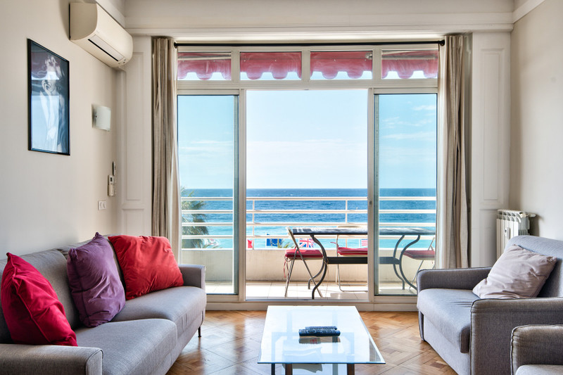 French property for sale in Nice, Alpes-Maritimes - €960,000 - photo 0