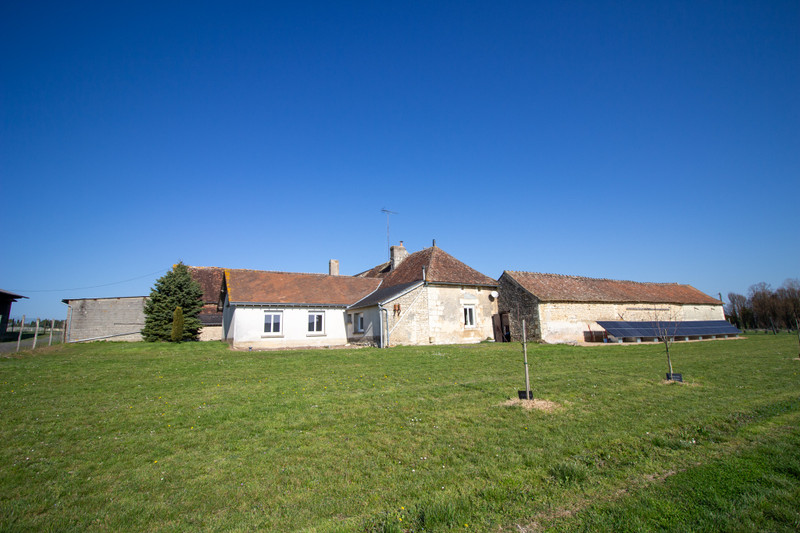Propriété à vendre à Marigny-Marmande, Indre-et-Loire - 284 080 €