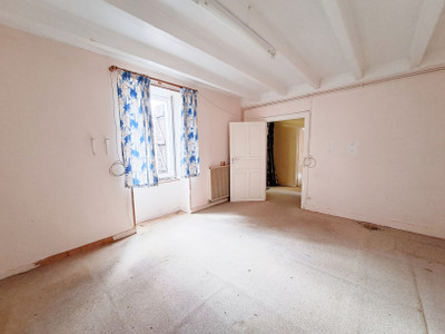 French property for sale in Chef-Boutonne, Deux-Sèvres - €147,695 - photo 5