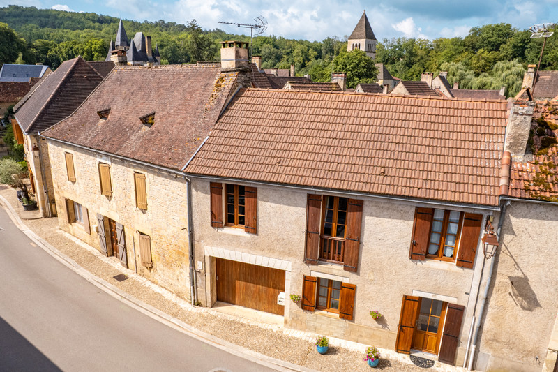 French property for sale in Saint-Léon-sur-Vézère, Dordogne - €195,000 - photo 2