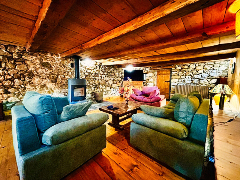 French property for sale in Glières-Val-de-Borne, Haute-Savoie - €950,000 - photo 2