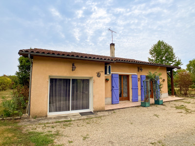 French property for sale in Saint-Pé-Saint-Simon, Lot-et-Garonne - €182,000 - photo 1