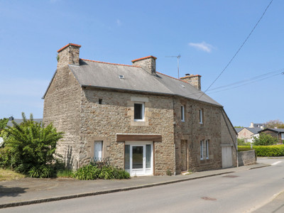 Maison à vendre à Plourivo, Côtes-d'Armor, Bretagne, avec Leggett Immobilier